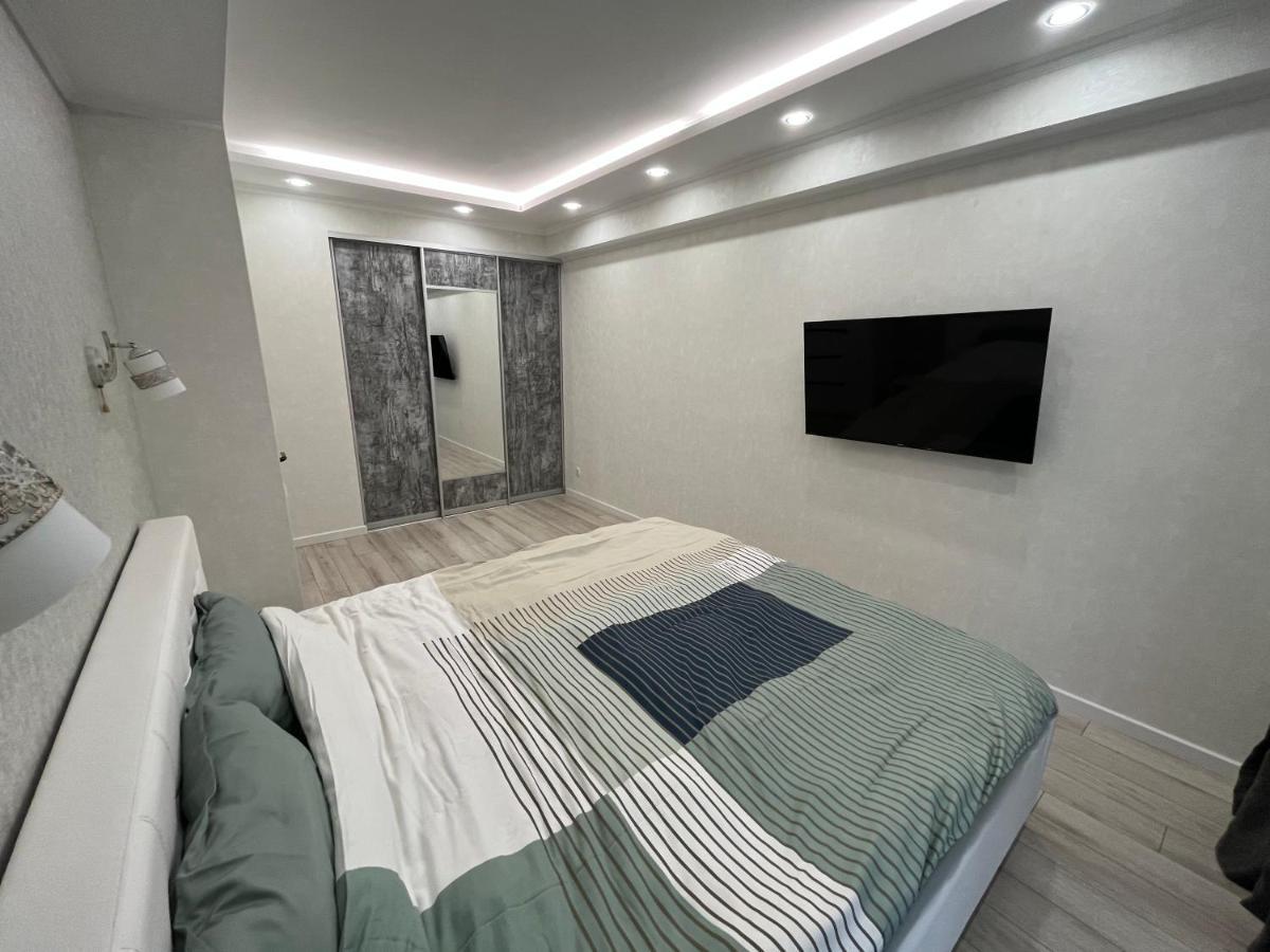 Dendrarium Park Apartment คีชีเนา ภายนอก รูปภาพ